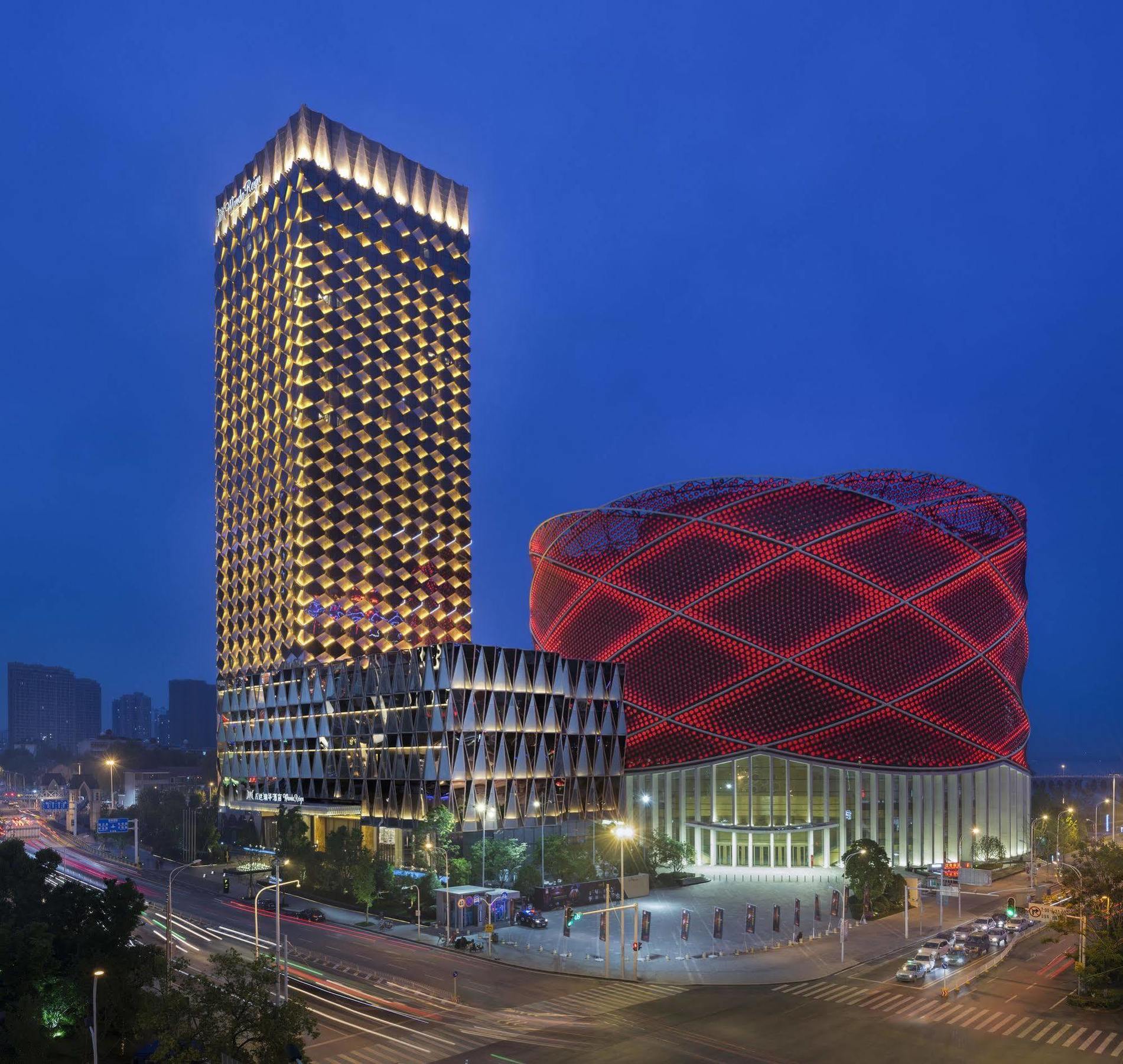 Wanda Reign Wuhan Hotel Exterior foto